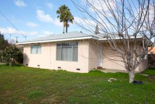 180 Manning Ave, Navelencia, CA 93654-2226