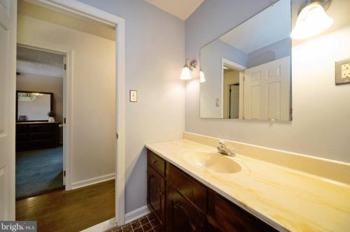 2502 Burgundy Dr, Fallston MD  21047-2112 exterior