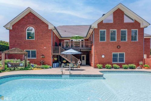 1216 Mill Creek Ln, Stockbridge GA  30281-4879 exterior