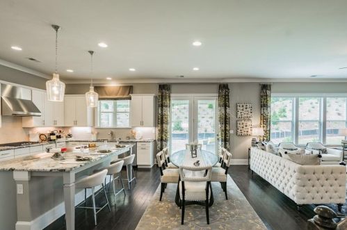 4215 Carver Dr, Atlanta GA  30360-2554 exterior