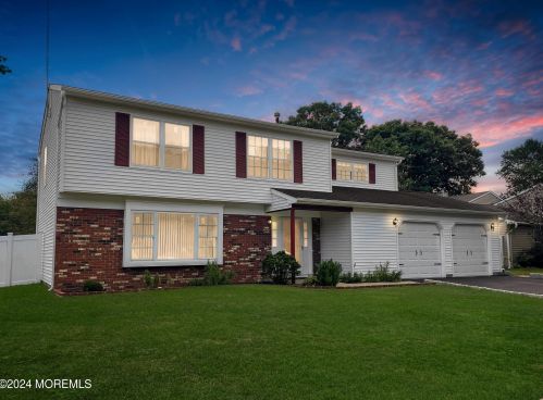 37 Honeysuckle Way, Wall Township, NJ 07731-2276