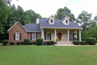 1002 Saddle Hill Rd, Greenwood, SC 29646-7559
