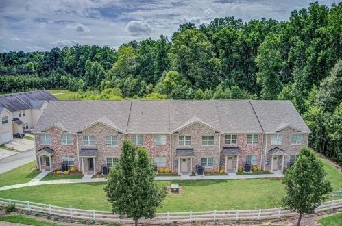 3359 Hidden Stream Ct, Stockbridge, GA 30281-6933