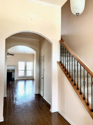 10954 Live Oak Creek Dr, Fort Worth TX  76108-4731 exterior