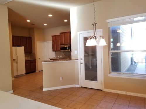 1959 Loma Linda Dr, Irving TX  75063-3924 exterior