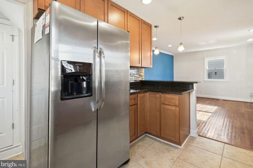 10419 Grandin Rd, Silver Spring MD 20902-3809 exterior