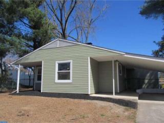 40 Meadow Ln, Levittown PA  19054-2016 exterior