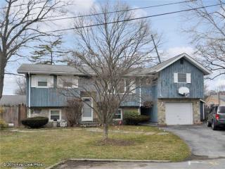 45 Martine St, Warwick, RI 02889-8033