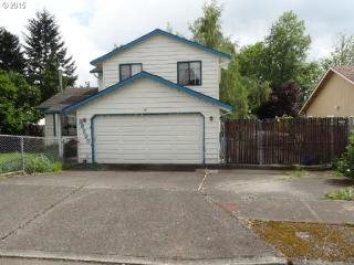 38290 Heia Ct, Sandy, OR 97055-8345
