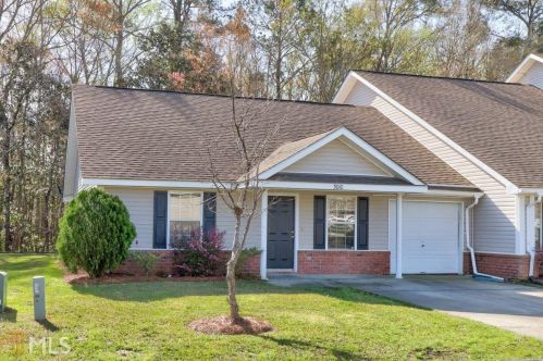 3010 Benton Dr, Rincon, GA 31326-5149