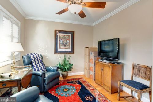 305 Ellsworth Dr, Silver Spring MD 20910-4301 exterior