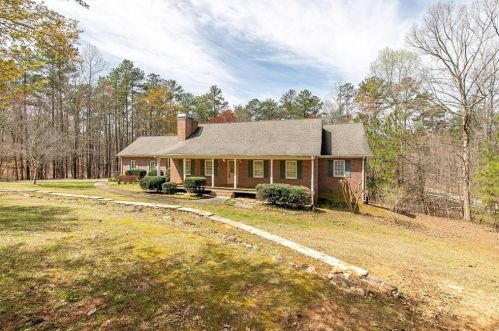 7031 Lamplighter Ln, Winston, GA 30187-1734