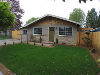 2809 167th Ave, Portland, OR 97236-1407