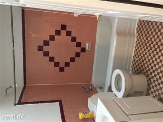 8030 Moro St, Philadelphia PA  19136-2618 exterior