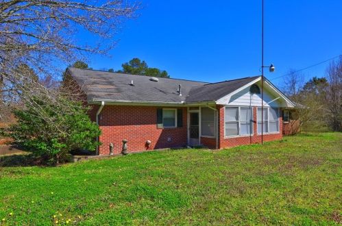 1821 New, Conyers GA  30012-3740 exterior