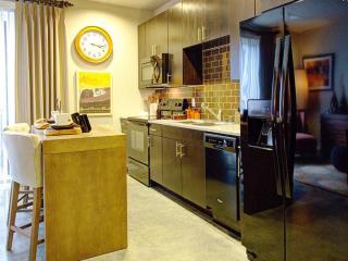 2300 Walnut St, Denver CO  80205-2340 exterior