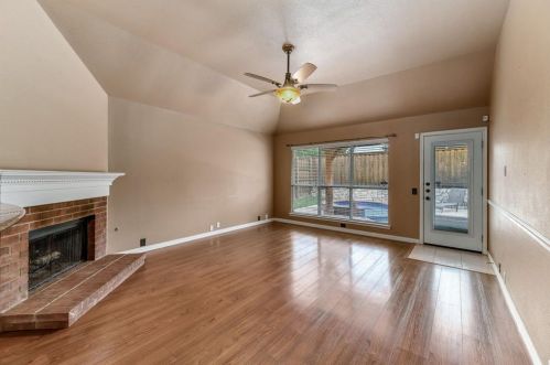 4601 Parkview Ln, Fort Worth TX  76182-4637 exterior