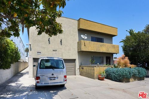 1427 15th St, Santa Monica, CA 90404-2721