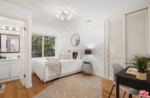 2575 Gardner Pl, Glendale CA  91206-3018 exterior