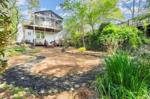 2122 Belvedere Dr, Atlanta GA  30318-1704 exterior