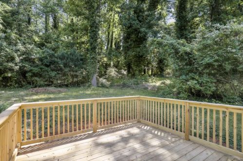 2310 Beecher Cir, Atlanta GA  30311-2506 exterior