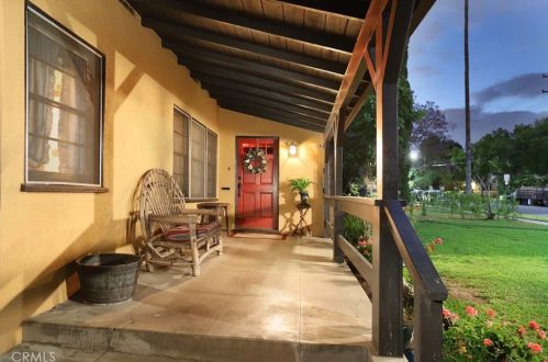 1512 Glenwood Rd, Glendale CA  91201-1906 exterior