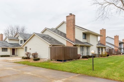 1326 Freda Dr, Elkhart IN  46514-5421 exterior