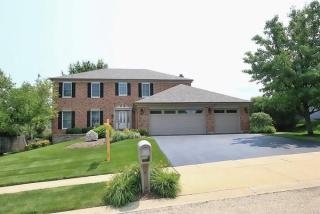 661 Regal Ln, Barrington Hills, IL 60102