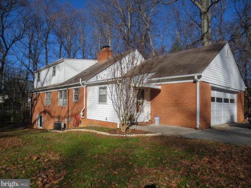 17000 Woodale Dr, Silver Spring MD  20905-5022 exterior