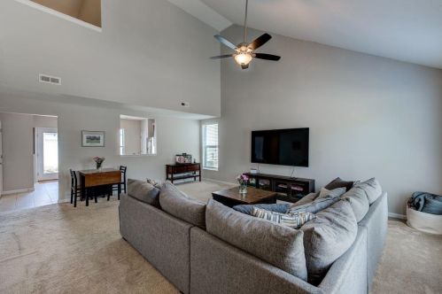 4174 Gensen Loop, Cincinnati, OH 45245-7067