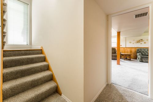 452 Aztec Dr, Carol Stream IL  60188-1586 exterior