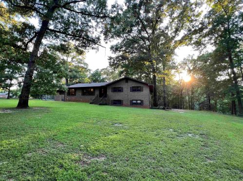 116 Wood St, Warner Robins, GA 31088-5674