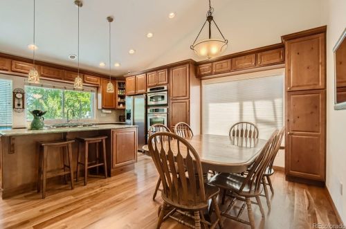 8224 Niagara Ct, Englewood CO 80112-1011 exterior