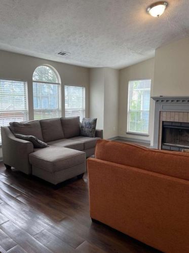793 Shore Dr, Lithonia, GA 30058-9007