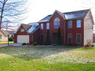 226 Camelot Dr, Butler, PA 16001-2796
