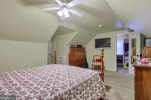 2078 Jarvis Rd, Lancaster PA  17601-6026 exterior