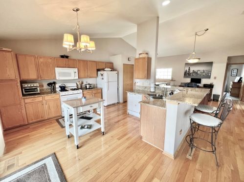 18478 Bellagio Cir, Tinley Park, IL 60477-4466