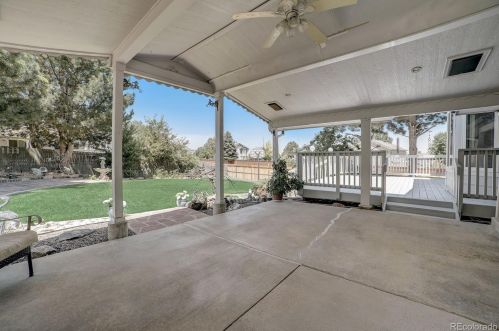 5201 Genoa Way, Aurora CO 80013-6295 exterior