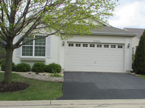21320 Prince Lake Dr, Joliet, IL 60403-1514