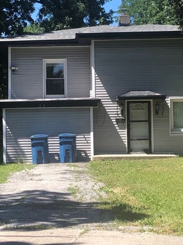 243 Calumet Blvd, Dixmoor, IL