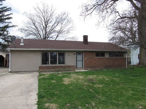 15652 Lawndale Ave, Dixmoor, IL 60428-3877