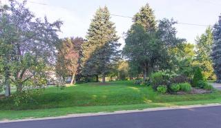 1577 Lake Holiday Dr, Sandwich, IL 60548-9257