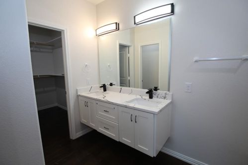 5832 Humbert Ave, Fort Worth TX  76107-6919 exterior