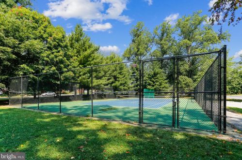 13509 Moonlight Trail Dr, Silver Spring MD 20906-6700 exterior