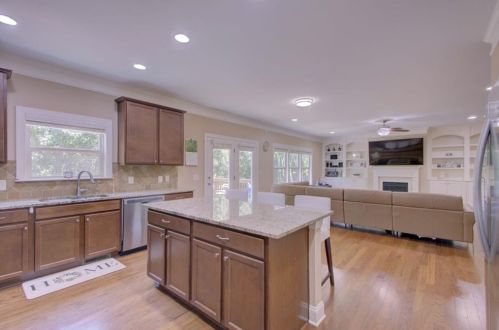 3743 Terrah Point Dr, Duluth GA  30097-6309 exterior
