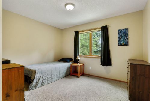 201 Dunbar Way, Saint Paul MN  55115-2815 exterior