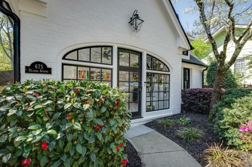 675 Delmar Ave, Atlanta, GA 30312-3642