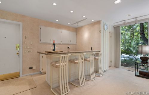 2740 Edgewood Ln, Bannockburn IL  60015-1617 exterior