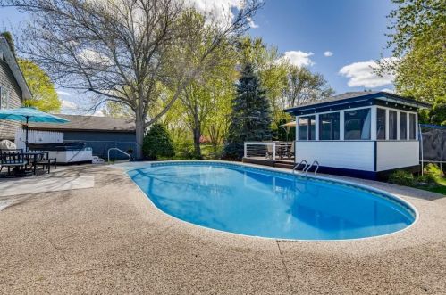 8108 137th St, Saint Paul MN  55124-9517 exterior