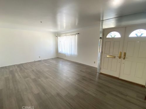 5622 Marshall Dr, Huntington Beach, CA 92649-2724